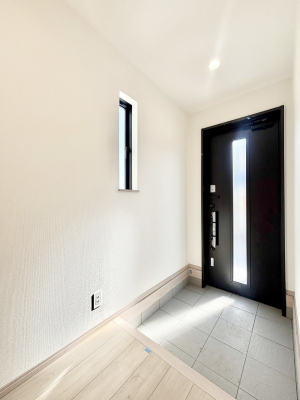 ���ց@�K���X�X���b�g�̓��������փh�A�������Ɍ���͂��Ă���܂�