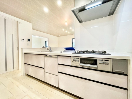 �L�b�`���@�����g���L�b�`��������A�g���₷�����������̂��₷���ɂ������܂����B 