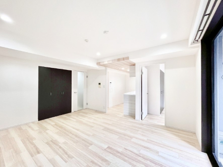 rO@Ƒ̓₩Șbŕ܂閾邢rO  