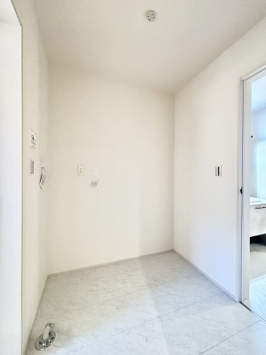 ���̑��@�L�X�Ƃ�Ƃ�̂��郉���h���[�X�y�[�X�@