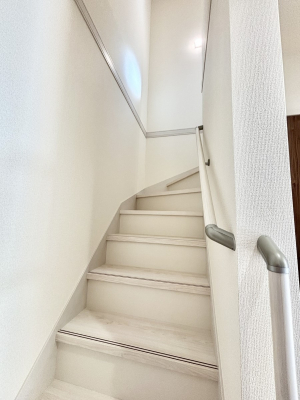 ���̑��@�K�i�͎肷��t���Ȃ̂ŏ����Ȃ��q���܂₲����̕������S�ł�