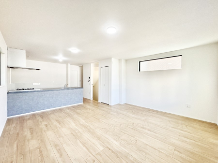 rO@Ƒ̓₩Șbŕ܂閾邢rO