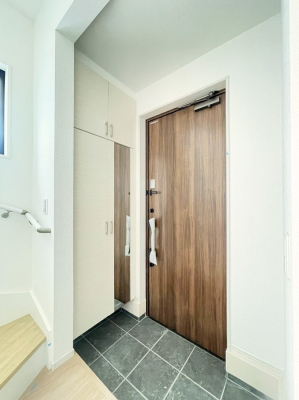 ց@U炩肪ȌւXbĽ֎[t