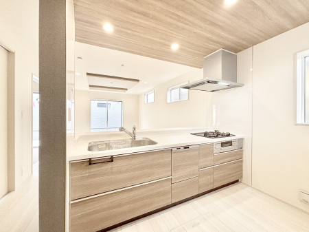 �L�b�`���@��Ƃ肠��L�b�`���ł͂��Ƒ��Ɗy�������������ł��܂��B