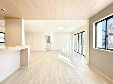 ̑ρ@傫ȑ炽Ղ̗zƕ郊rO  