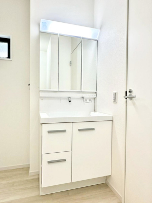 ʑEʏ@傫₷OʋŐʑ́AgȂ݃`FbN┧̂ɂ߂łB 