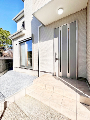 ���ց@�V���v���ŗ������������͋C�̌��֎���