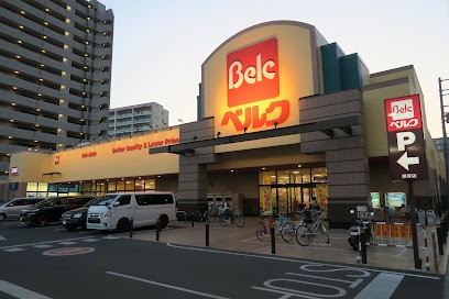 ӊ@X[p[ 300m xN YaݓX