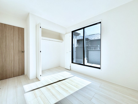 �q�������@�q�������ɂ��������߂Ȏ��[�X�y�[�X�����Ղ�̋���