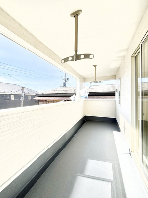 �o���R�j�[�@�}�ȉJ�����S�I���s�����Ղ�ȃC���i�[�o���R�j�[�Ŗ����̂���������N���N���K�B