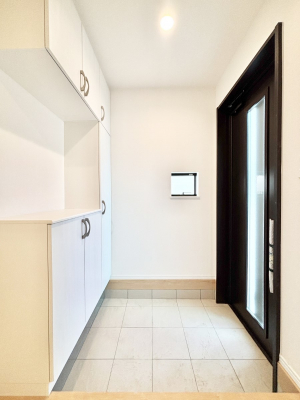 ���ց@����I�𗘗p���āA���z�������������q�l�������ĂȂ��ł��܂��B