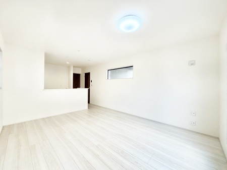 ���r���O�@�i�`�������e�C�X�g�̗D�����_�炩���F�g���̃t���[�����O���f�G�ȃ��r���O�ł��ˁB