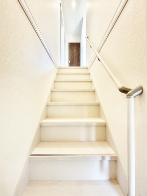 ���̑��@���S�����l�����K�i�ɂ͎肷���ݒu���Ă��܂�