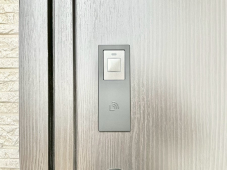 ���̑��@�V���v���f�U�C���̃|�X�g�B