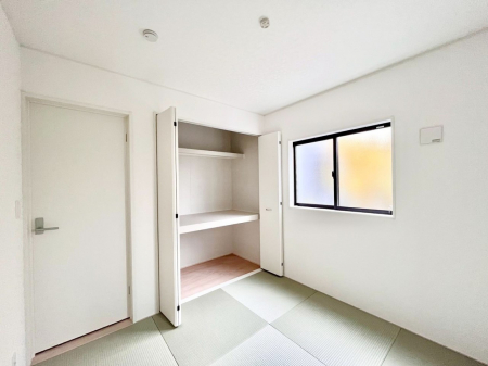 ̑ρ@rOƗׂ荇ĂaBقƈꑧła̋ԂYꂸɁB @