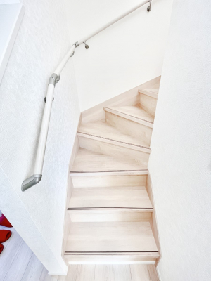 ���̑��@���S�����l�����K�i�ɂ͎肷���ݒu���Ă��܂�