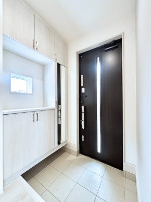 ���ց@����I�𗘗p���āA���z�������������q�l�������ĂȂ��ł��܂��B