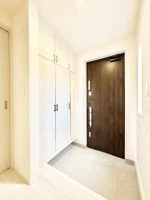 ���ց@�����t���̖��邢����