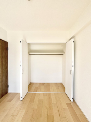 ���[�@�����Ղ�̎��[�X�y�[�X�ł��ł��Z��Ԃ��X�b�L���ۂĂ���