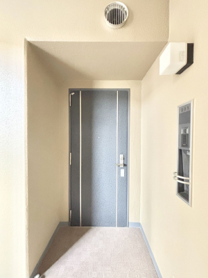 ���ց@�V���v���ŗ������������͋C�̌��֎���