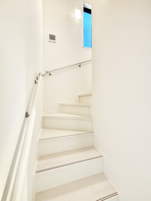 ���̑��@���S�����l�����K�i�ɂ͎肷���ݒu���Ă��܂�