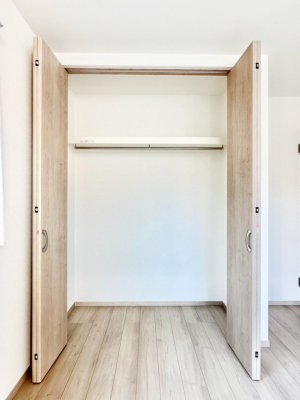 [@m̃N[[bgBŝŌ̈ߗނ܂܂B