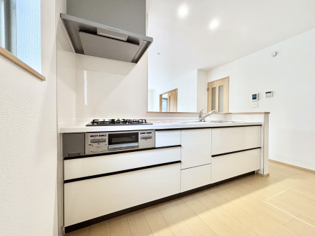 �L�b�`���@�������������I�ɁA�y�����I�V�X�e���L�b�`��  