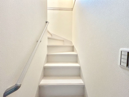 ���̑��@���S�����l�����K�i�ɂ͎肷���ݒu���Ă��܂�