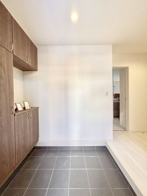 ���ց@�Ƒ��̋A��₨�q�l�������������}���錺��  