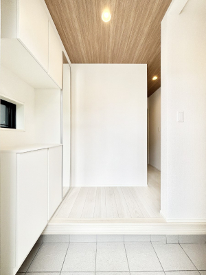 ���ց@�Ƒ��̋A��₨�q�l�������������}���錺��  