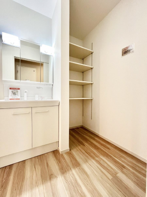 ̑@^Iނ܂Ȃǂ̕ۊǂɉIth[Xy[X