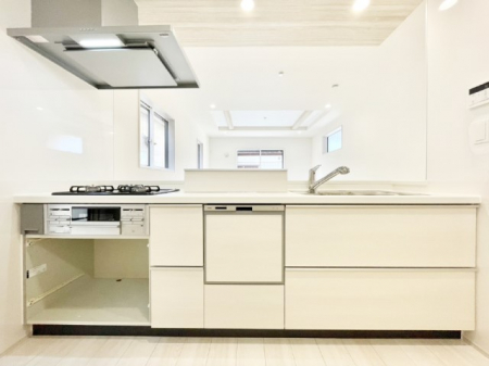 �L�b�`���@�������������I�ɁA�y�����I�V�X�e���L�b�`��