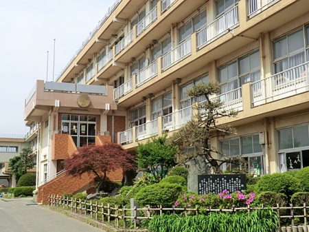 ӊ@wZ 152m zsK쏬wZ