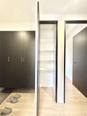 ���̑����ρ@�L�����[�B�|�������G�߂̏��������[���邱�Ƃ��ł��܂��B