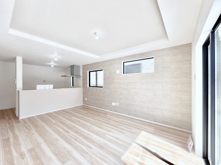 ���r���O�@�Z�ޕ��̌��������o�����A�C���e���A���l����̂��y���݂ȃ��r���O�ł��I 