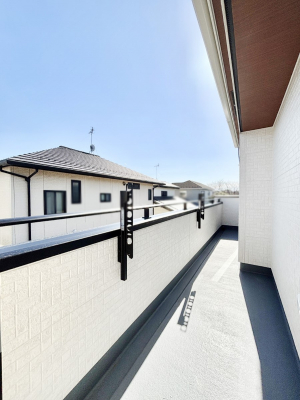 �o���R�j�[�@�Q�����ɂ܂�����L���o���R�j�[�B���ꂽ���ɂ͐��󕨂��C�����悭���������ł��ˁB