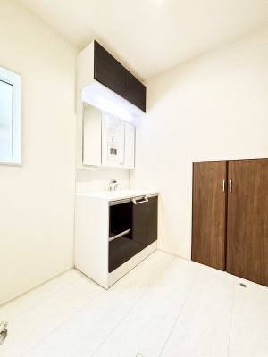 ���̑��@�L�X�Ƃ�Ƃ�̂��郉���h���[�X�y�[�X