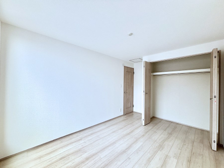 �q�������@�q�������ɂ��������߂Ȏ��[�X�y�[�X�����Ղ�̋���