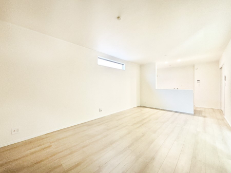 ���r���O�@�i�`�������e�C�X�g�̗D�����_�炩���F�g���̃t���[�����O���f�G�ȃ��r���O�ł��ˁB