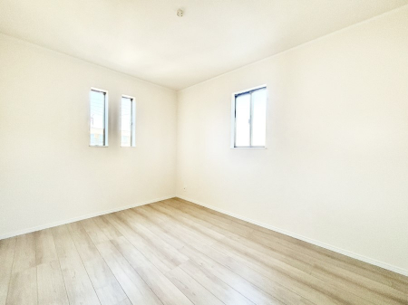 ���̑����ρ@2�ʍ̌����m�ۂ������邢��ԁB�Ƒ��݂�Ȃ����K�ȕ�炵����������݌v�ł��B