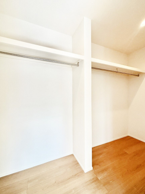 ���̑��@�ߗނ��n���K�[�Ɋ|�����܂܎��[�ł���WIC�B�ߗނ̐������ڂ����₷���ĕ֗��ł��I