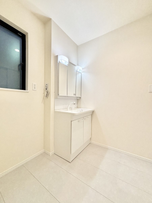 ���ʑ�E���ʏ��@���q���񂪂������A��􂢂����ł��Ă��ꂻ���Ȑ��ʏ��I