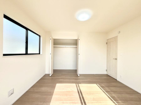 �q�������@�q�������ɂ��������߂Ȏ��[�X�y�[�X�����Ղ�̋���