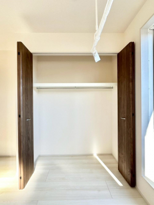 [@m̃N[[bgBŝŌ̈ߗނ܂܂B