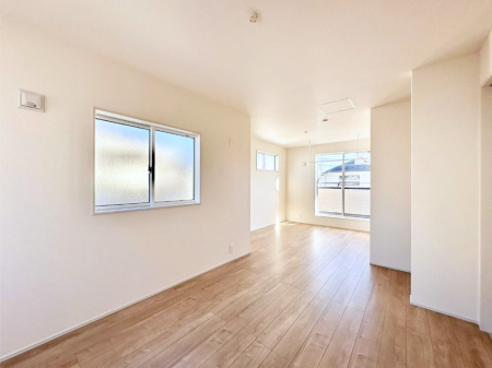 ���̑����ρ@�o���R�j�[���J�������v���X���Ă����2�K10.50���̗m���B