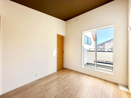 �Q���@�V��̃A�N�Z���g�N���X���I�V�����I�v���C�x�[�g���Ԃ��[���������Ȏ�Q���B