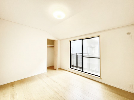 �Q���@���邢�o���R�j�[�T�C�h�ɗm����ݒu�B�ڊo�߂̗ǂ��Q���ɁB