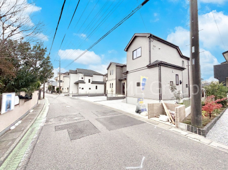 ���n�O�ώʐ^�@�O�ʓ��H�͂�����Ɛ�������Ă��܂�  