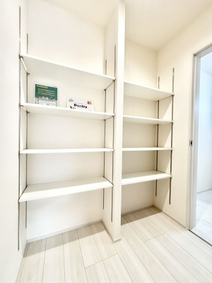 ���̑����ρ@�L�b�`�������[�I�H�ނ̃X�g�b�N�͂������A���p�i�̎��[�Ȃǎg�����͂��낢��I  