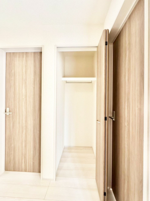 ���[�@�S�����N���[�[�b�g�t��